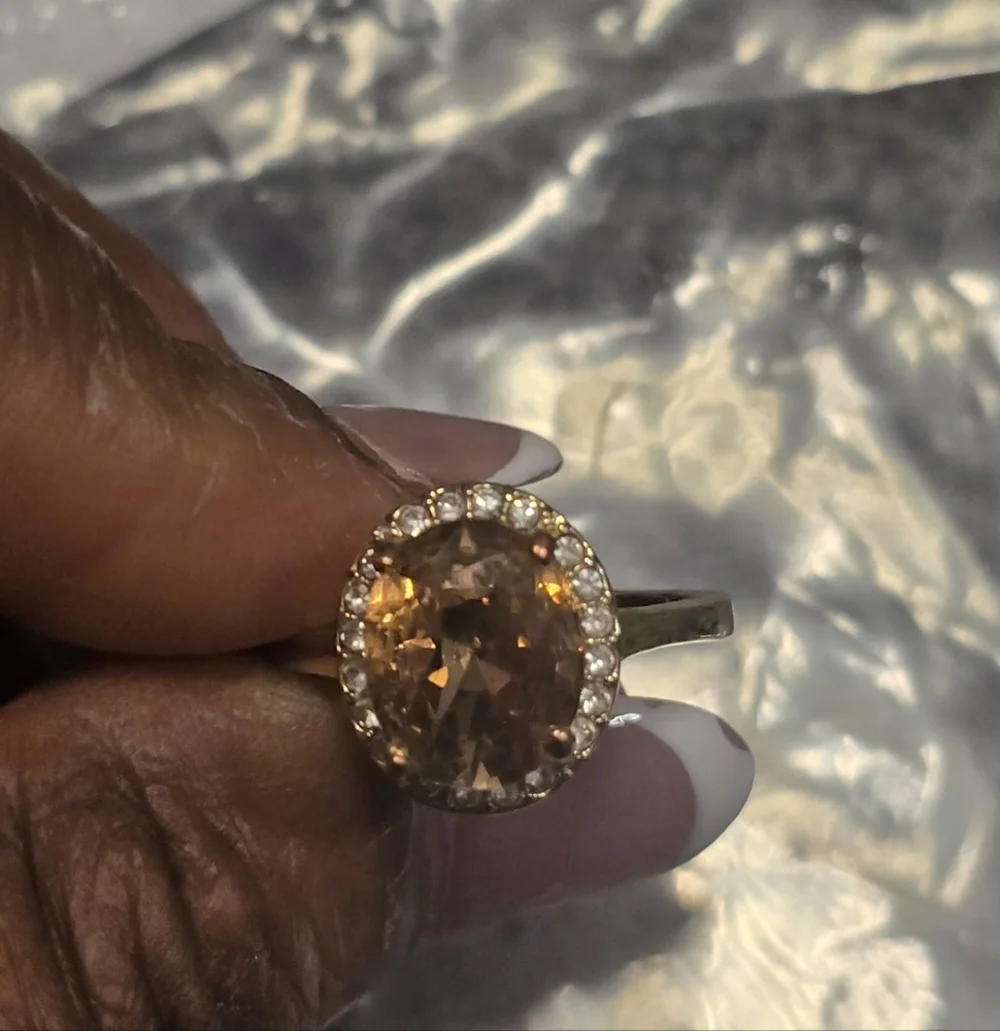 INC INTERNATIONAL SILVER OVAL CHAMPAGNE GEMSTONE COCKTAIL RING SZ 9 WOMEN